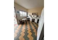 Casas, Venta, Miraflores - $590.000.000