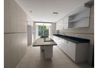 Casas, Alquiler, Ciudad Jardín - $9.000.000