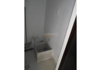 Locales y Bodegas, Alquiler, El Peñón - $3.950.000