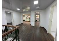 Oficinas y Consultorios, Alquiler, Versalles - $3.500.000