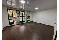 Oficinas y Consultorios, Alquiler, Versalles - $3.500.000