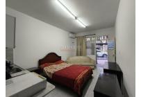 Apartaestudios, Alquiler, Champagñat - $700.000