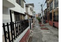 Casas, Alquiler, Santa Bárbara - $900.000
