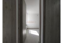 Apartamentos, Alquiler, Prados del Norte - $2.400.000