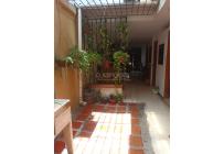 Casas, Venta, Atanasio Girardot - $400.000.000