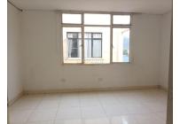 Apartamentos, Alquiler, Versalles - $2.700.000