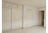 Apartamentos, Alquiler, Versalles - $2.700.000