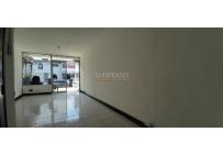 Locales y Bodegas, Alquiler, San Vicente - $900.000