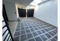 Casas, Alquiler, La Flora - $4.800.000