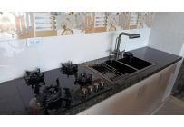 Apartamentos, Venta, Primero de Mayo - $260.000.000