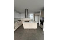 Apartamentos, Alquiler, Cristales - $5.000.000