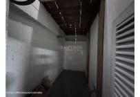 Locales y Bodegas, Venta, Bogotá - $2.100.000.000