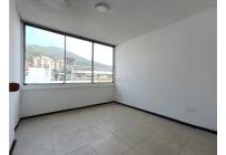 Apartamentos, Alquiler, Granada - $2.700.000