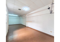 Locales y Bodegas, Alquiler, Cristóbal Colón - $8.000.000