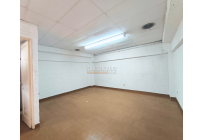 Locales y Bodegas, Alquiler, Cristóbal Colón - $8.000.000