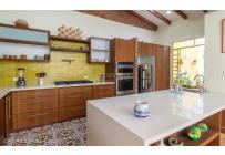 Casas, Venta, Miraflores - $880.000.000