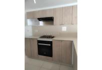 Casas, Alquiler, Ciudad Country - $2.700.000