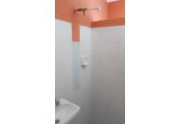 VENDO EDIFICIO TRES PISOS COMPLETO CON NEGOCIO - Negocios Establecidos