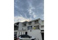 Casas, Venta, Miraflores - $750.000.000