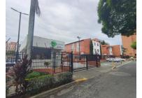 Casas, Alquiler, Caney - $2.200.000