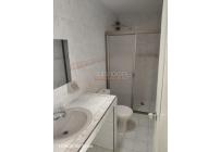 Casas, Alquiler, Champagñat - $2.300.000
