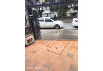 Casas, Alquiler, Champagñat - $2.300.000