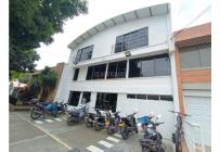 Oficinas y Consultorios, Alquiler, La Flora - $5.500.000