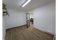 Oficinas y Consultorios, Alquiler, La Flora - $5.500.000