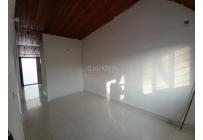 Casas, Alquiler, Ciudad Córdoba - $750.000