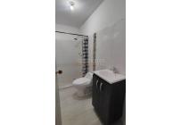 Apartamentos, Alquiler, Primero de Mayo - $2.000.000