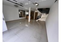 Casas, Alquiler, Ciudad 2.000 - $2.800.000