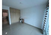 Casas, Alquiler, Ciudad 2.000 - $2.800.000