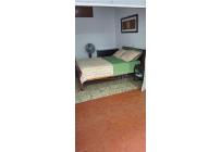 Casas, Venta, Primero de Mayo - $380.000.000