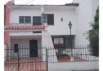 Casas, Alquiler, La Merced - $2.000.000