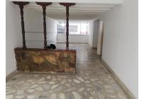 Casas, Alquiler, Urbanización La Merced - $2.300.000