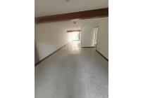 Casas, Venta, Primero de Mayo - $700.000.000