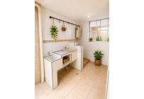 Casas, Venta, Primero de Mayo - $700.000.000