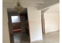 Casas, Alquiler, Giron - $1.400.000