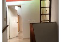 Casas, Alquiler, Giron - $1.400.000