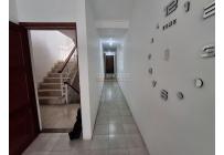 Apartamentos, Alquiler, San Vicente - $2.400.000
