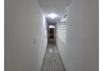 Apartamentos, Alquiler, San Vicente - $2.400.000