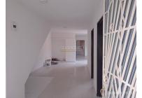 Casas, Alquiler, 20 de Julio - $1.300.000