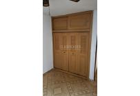 Apartamentos, Alquiler, Alcázares - $900.000