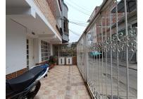 Apartamentos, Alquiler, Salomia - $950.000