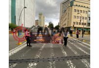 PASACALLES EN COLOMBIA - PUBLICIDAD EXTERIOR - Banquetes y Eventos