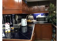 Apartamentos, Alquiler, Centro Ccial Centenario - $3.100.000