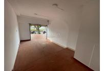 Locales y Bodegas, Alquiler, Champagñat - $800.000