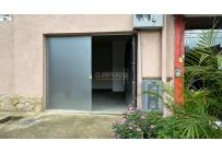 Locales y Bodegas, Alquiler, Granada - $2.000.000
