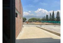Locales y Bodegas, Alquiler, Paso del Comercio - $12.000.000
