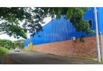 Locales y Bodegas, Alquiler, Paso del Comercio - $18.000.000